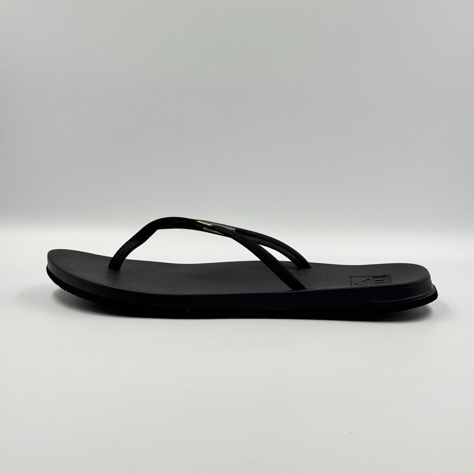 Reef Womens 8 Cushion Bounce Slim Flip Flop Sandals Soft Strap With Arch Support